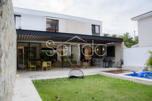 2019-12-03_23_17_10_19KG-38 Casa en venta en La Ceiba -59.jpg